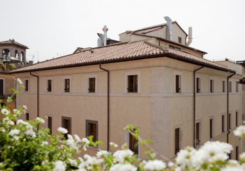 Navona Palace